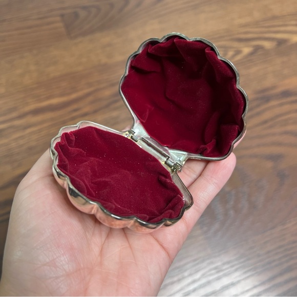 Vintage Silver-Plated Shell Jewelry Box / Ring Box with Dark Red Velvet Lining